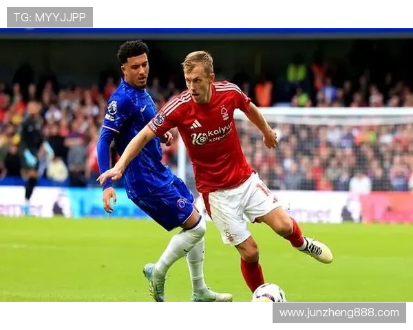 热刺挑战安菲尔德,英超焦点之战状态备受关注 热刺挑战安菲尔德,英超焦点之战状态备受关注