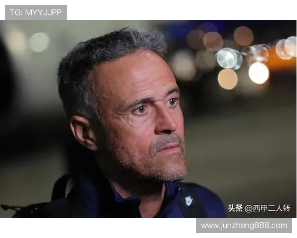 恩里克战术的挑战:深入分析球队执行战略的难点与适应性 恩里克战术的挑战:深入分析球队执行战略的难点与适应性