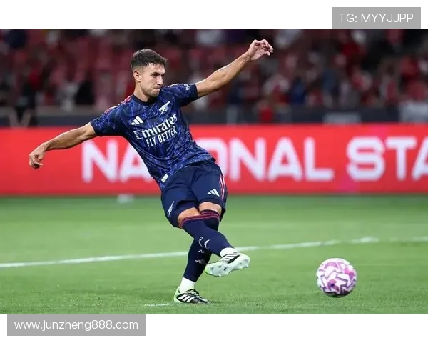 祖比门迪能否取代罗德里：防守型中场的战术适配与差距分析